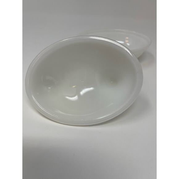 Vintage Hazel Atlas White Milk Glass Hen on Nest Dish - Picture 6 of 9